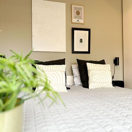 Bed & Breakfast Waterpoort - Incl Gratis Licht Ontbijt En Parking สเนก ภายนอก รูปภาพ